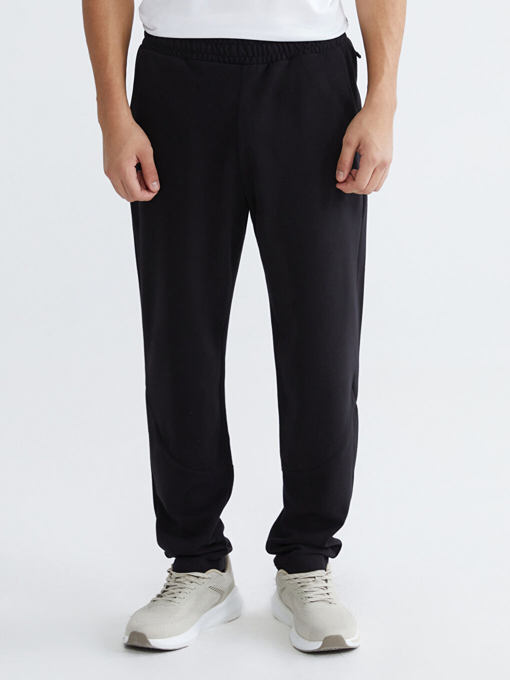 Man BLACK Sweatpants-1