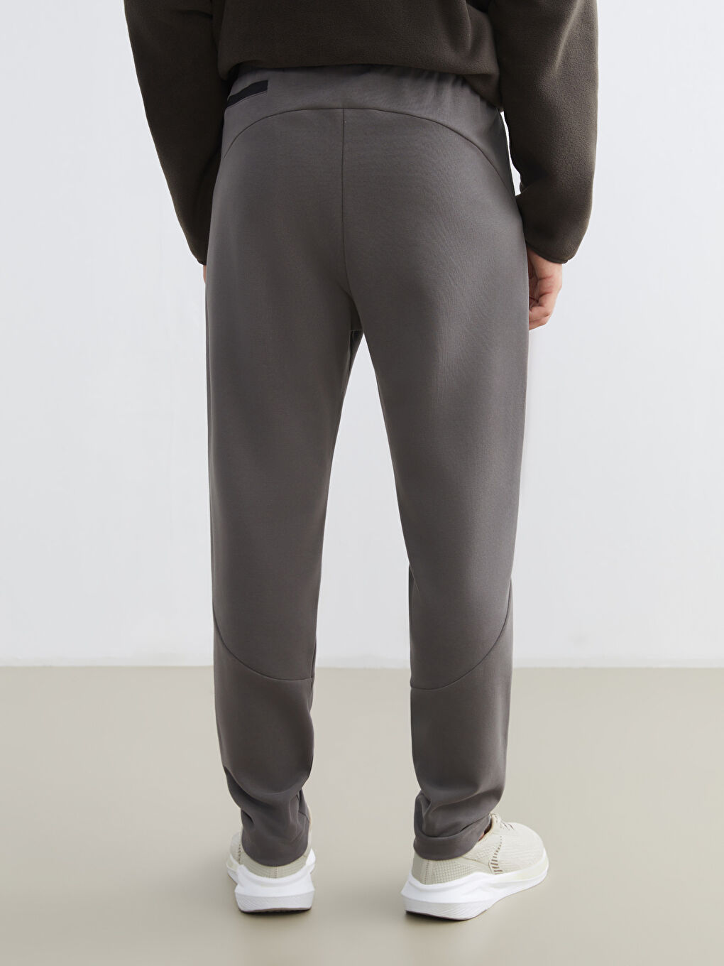 بنطال رياضي رمادى رجال-3