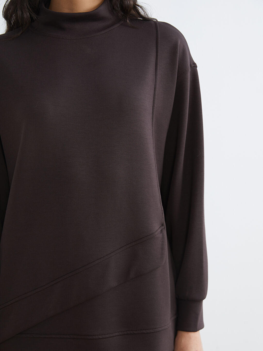 Kahverengi Dik Yaka Soft Touch Kadın Sweatshirt Tunik-2