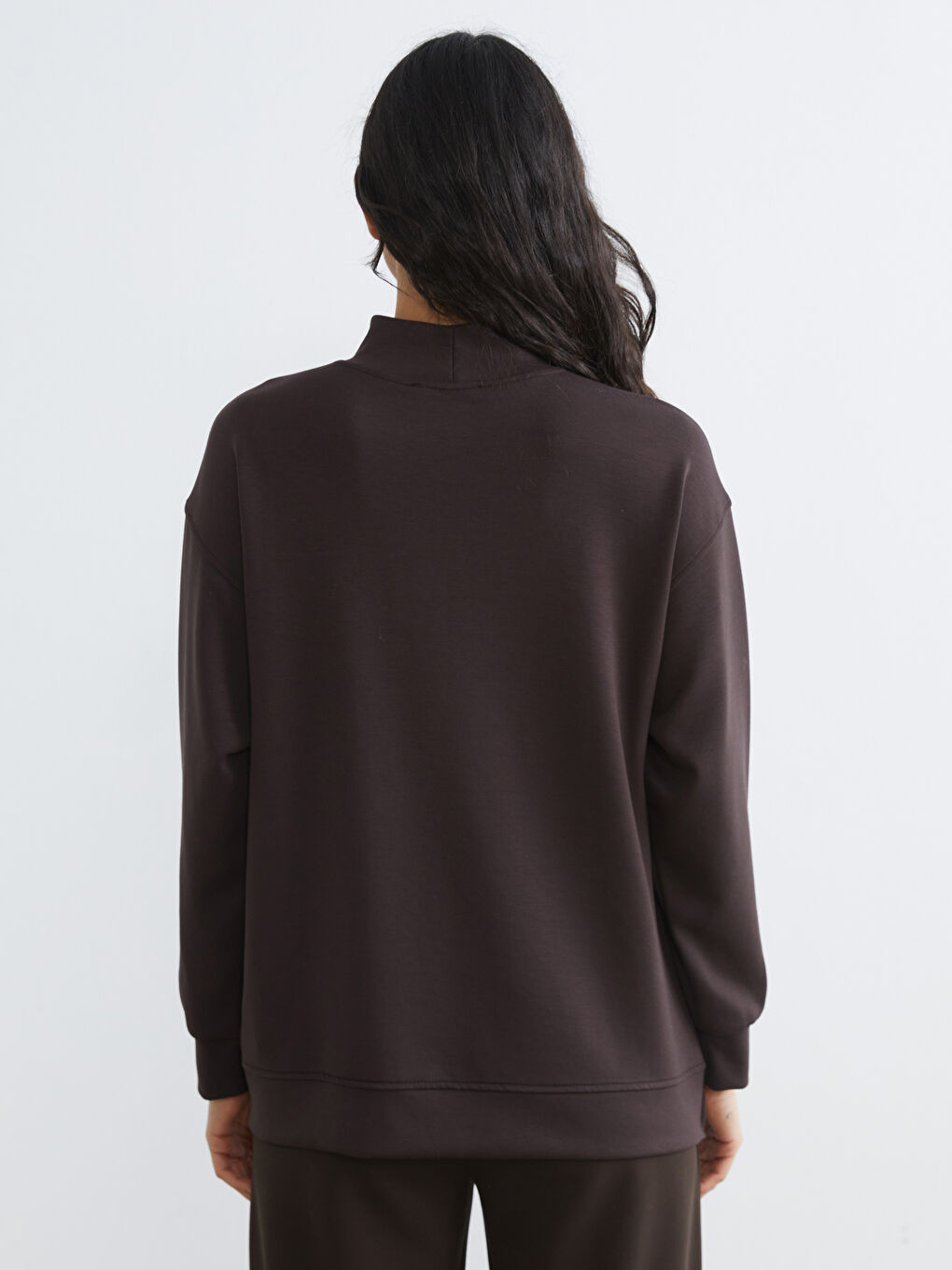 Kahverengi Dik Yaka Soft Touch Kadın Sweatshirt Tunik-3