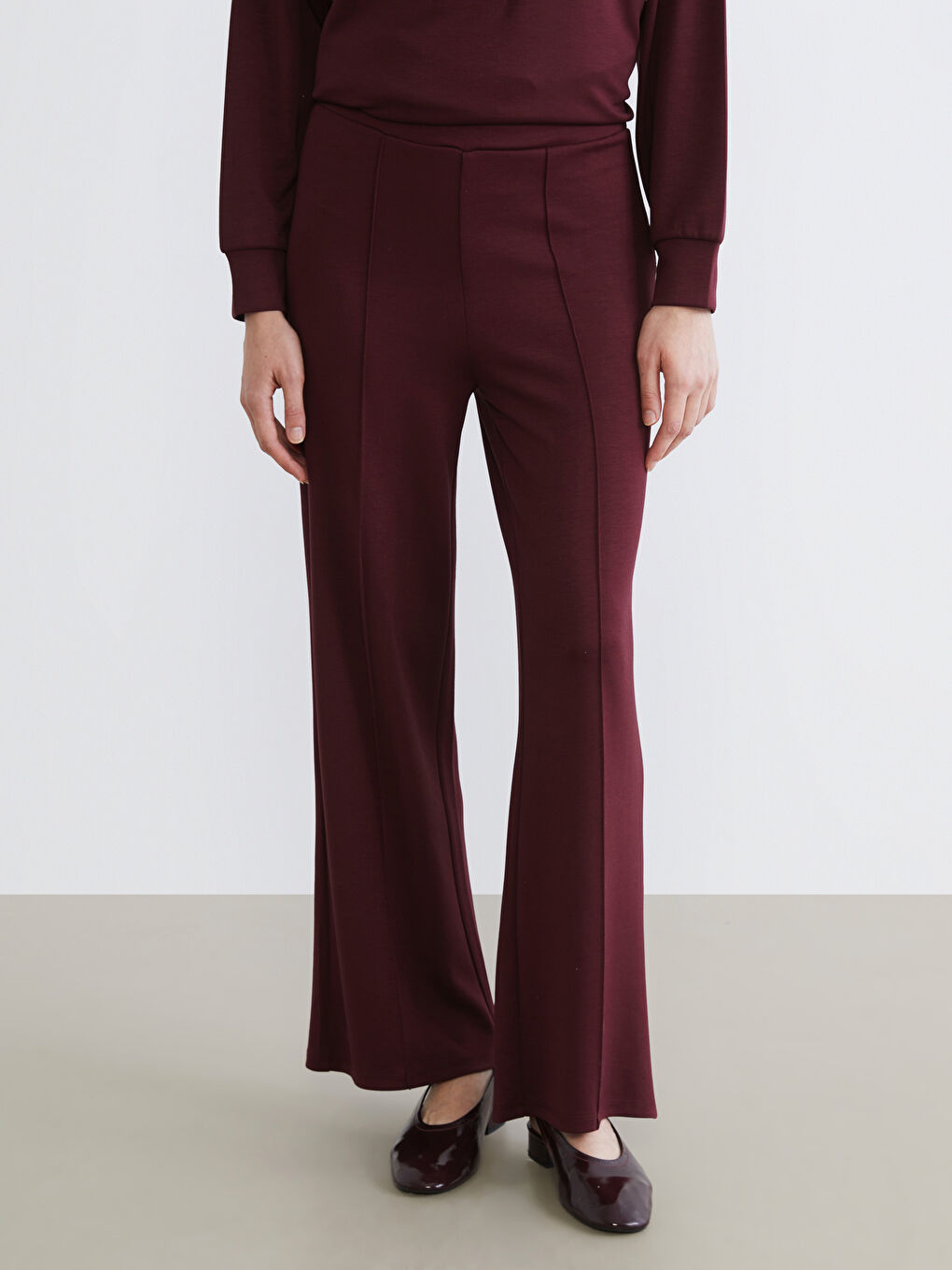 بنطال رياضي بوردو امرأة-1