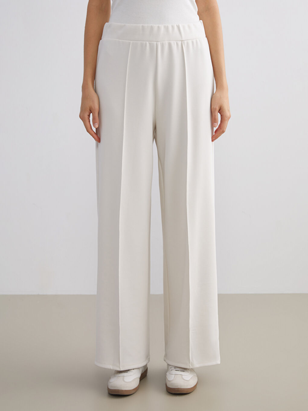 بنطال رياضي بيج امرأة-2