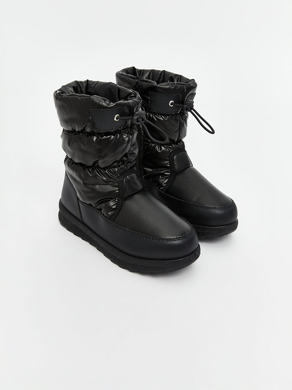 Қыздар қара Етік