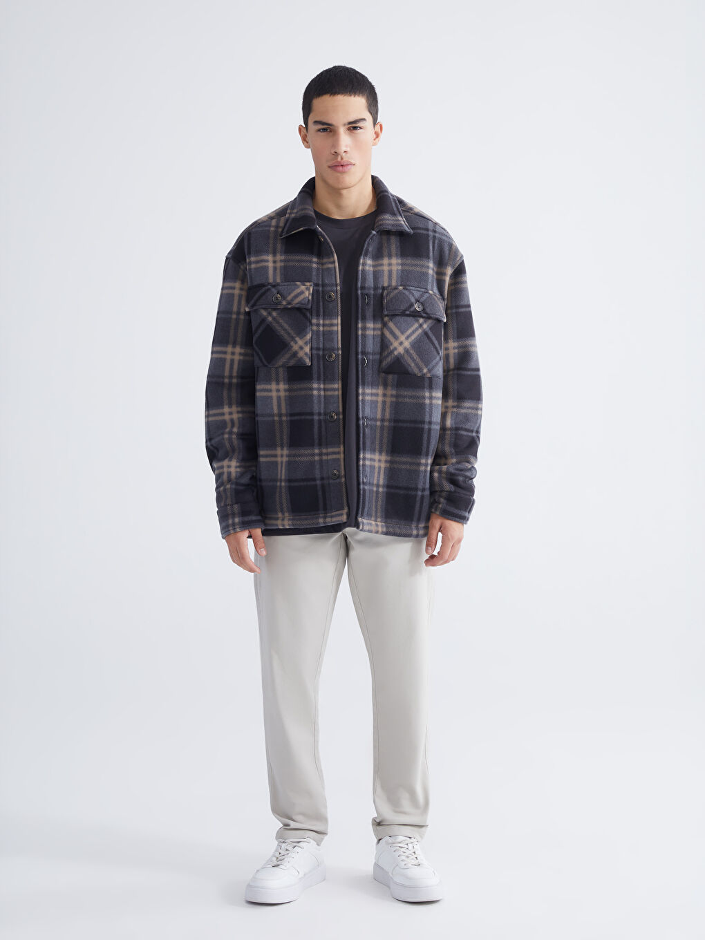 Siyah  Rahat Kalıp Ekose Erkek Pelüş Gömlek Ceket-1