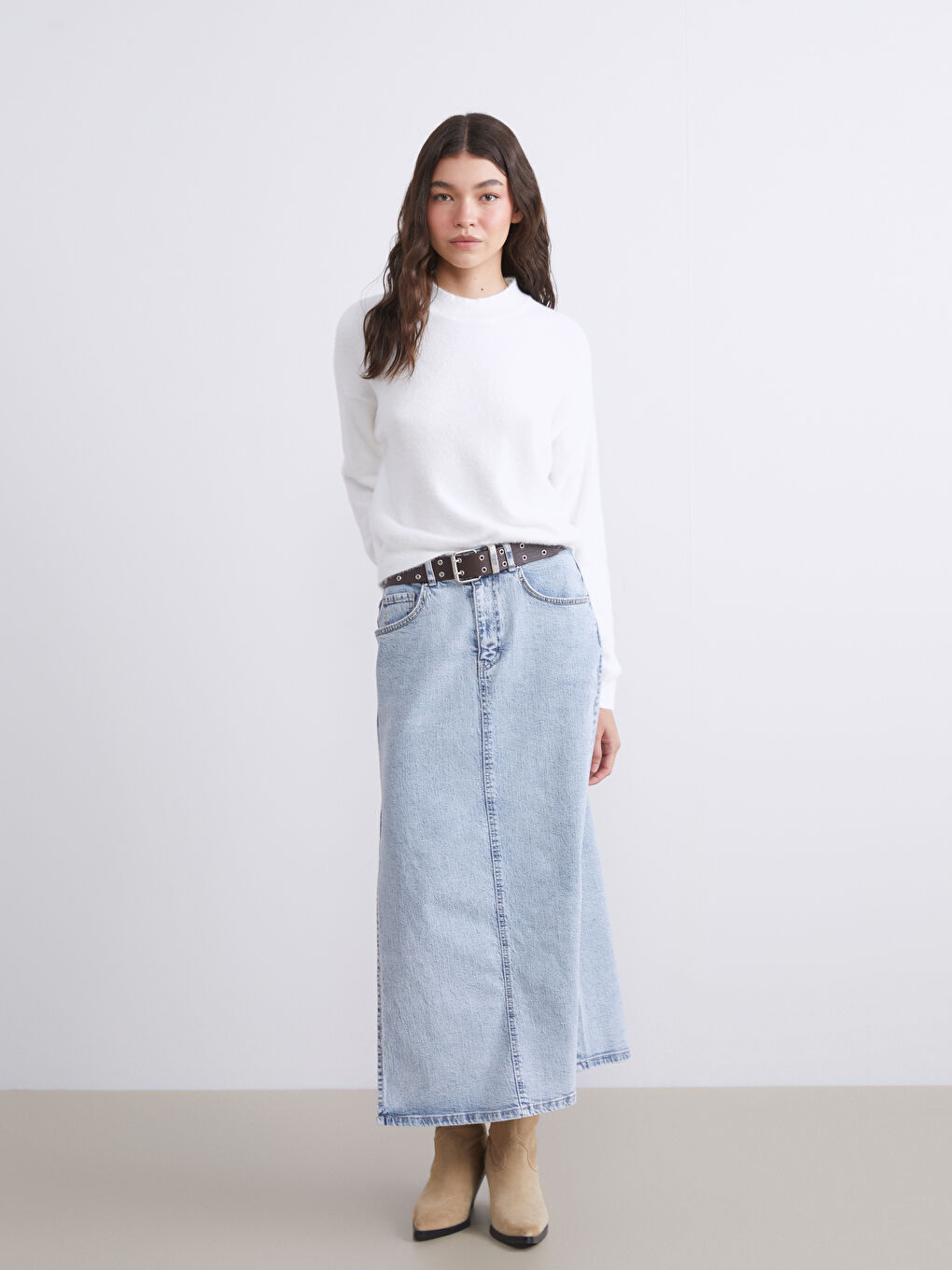 Half Turtleneck Women's Knitwear Sweater-1