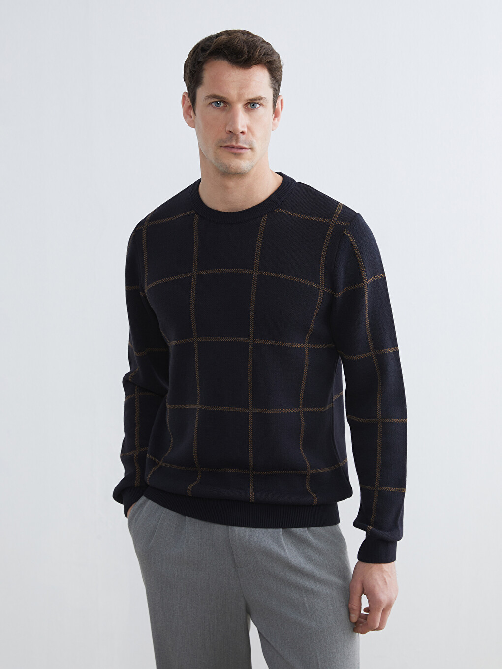 Crew Neck Checkered Men's Knitwear Sweater