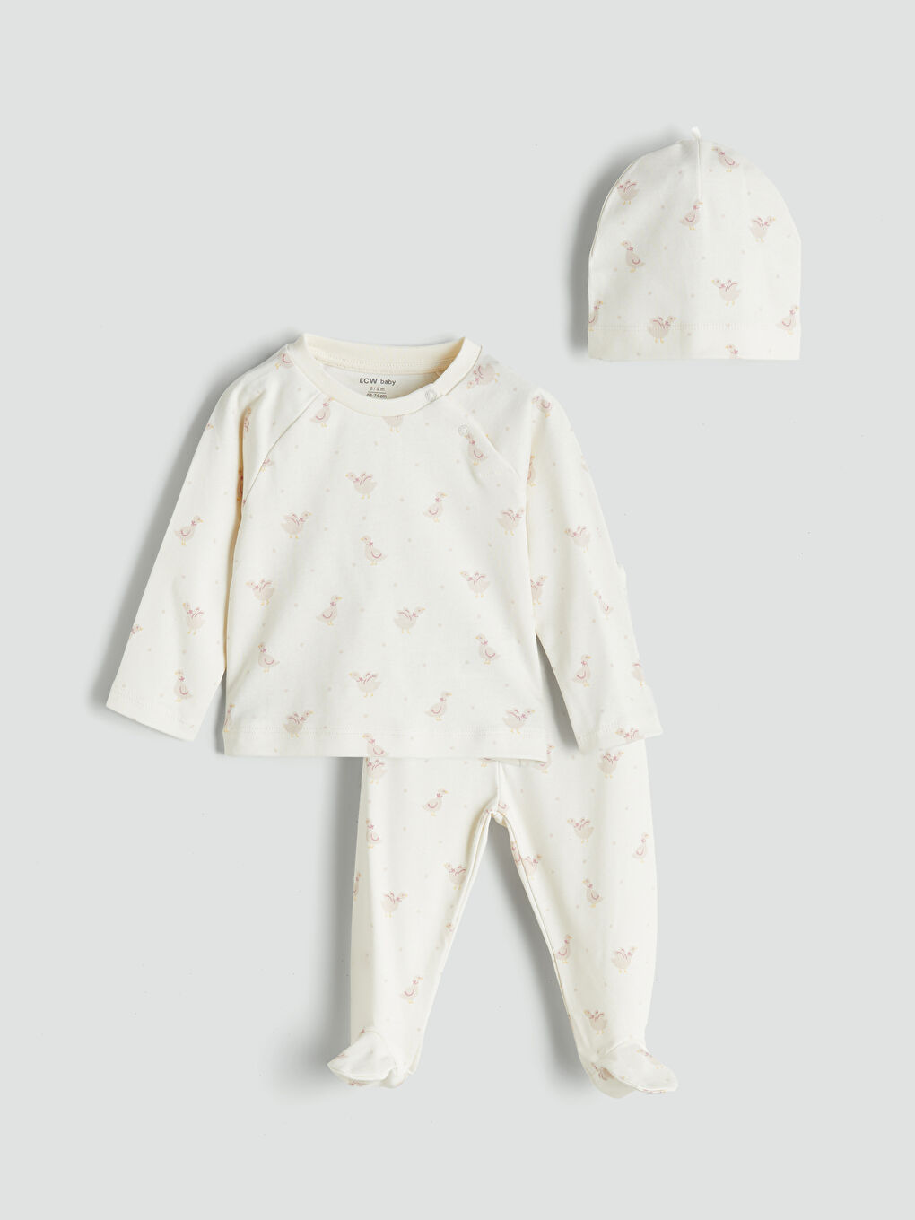 Ekru Baskılı Kız Bebek Tişört Pantolon ve Bere 3'lü