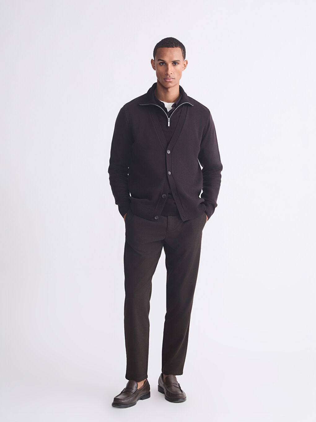 Kahverengi Standart Kalıp V Yaka Erkek Triko Hırka-1