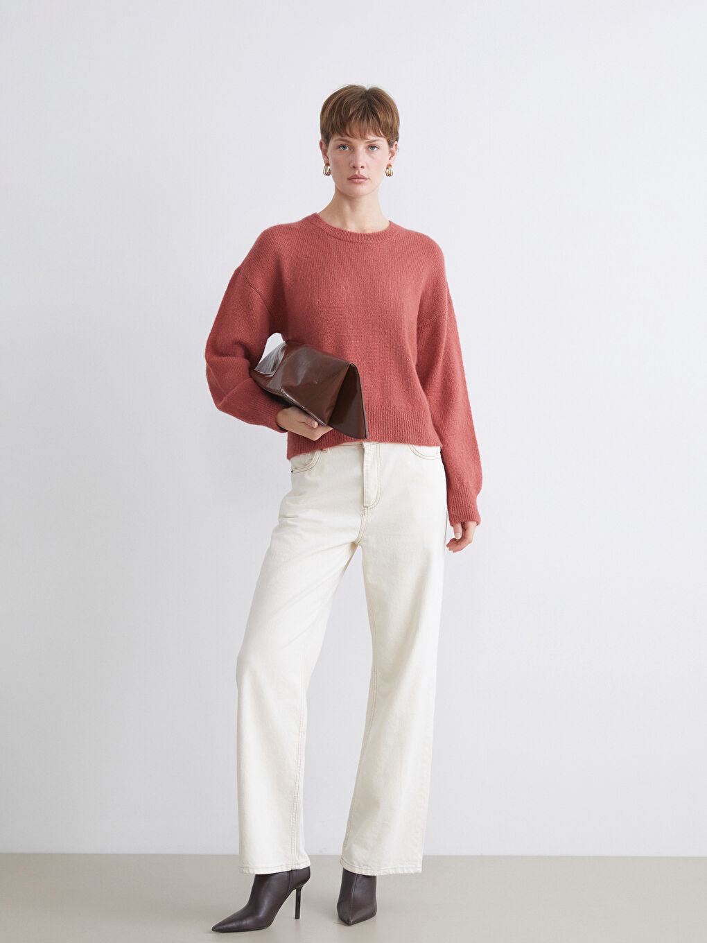 Kahverengi Bisiklet Yaka Oversize Kadın Triko Kazak-1