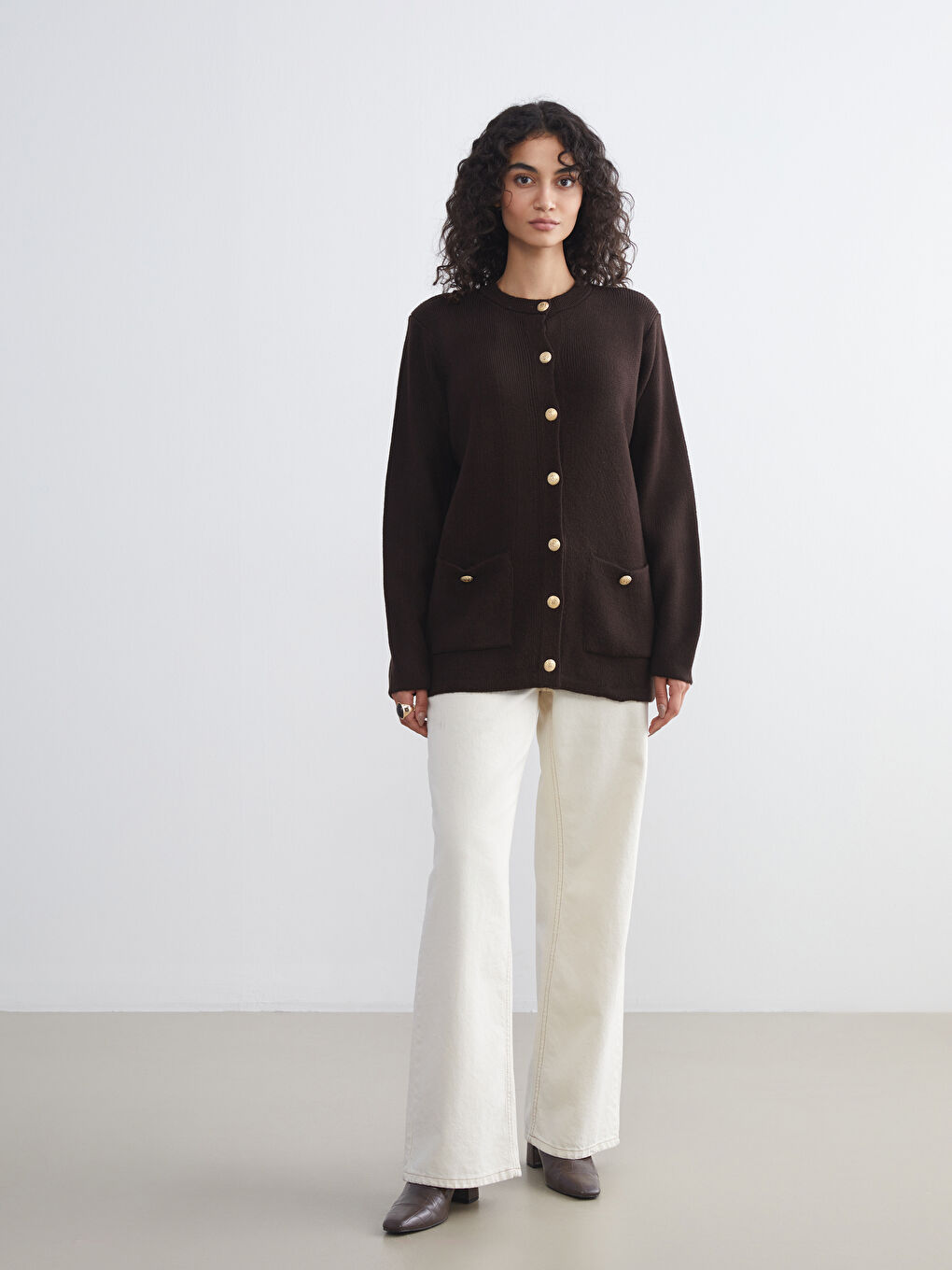 Kahverengi Bisiklet Yaka Kadın Triko Hırka-1