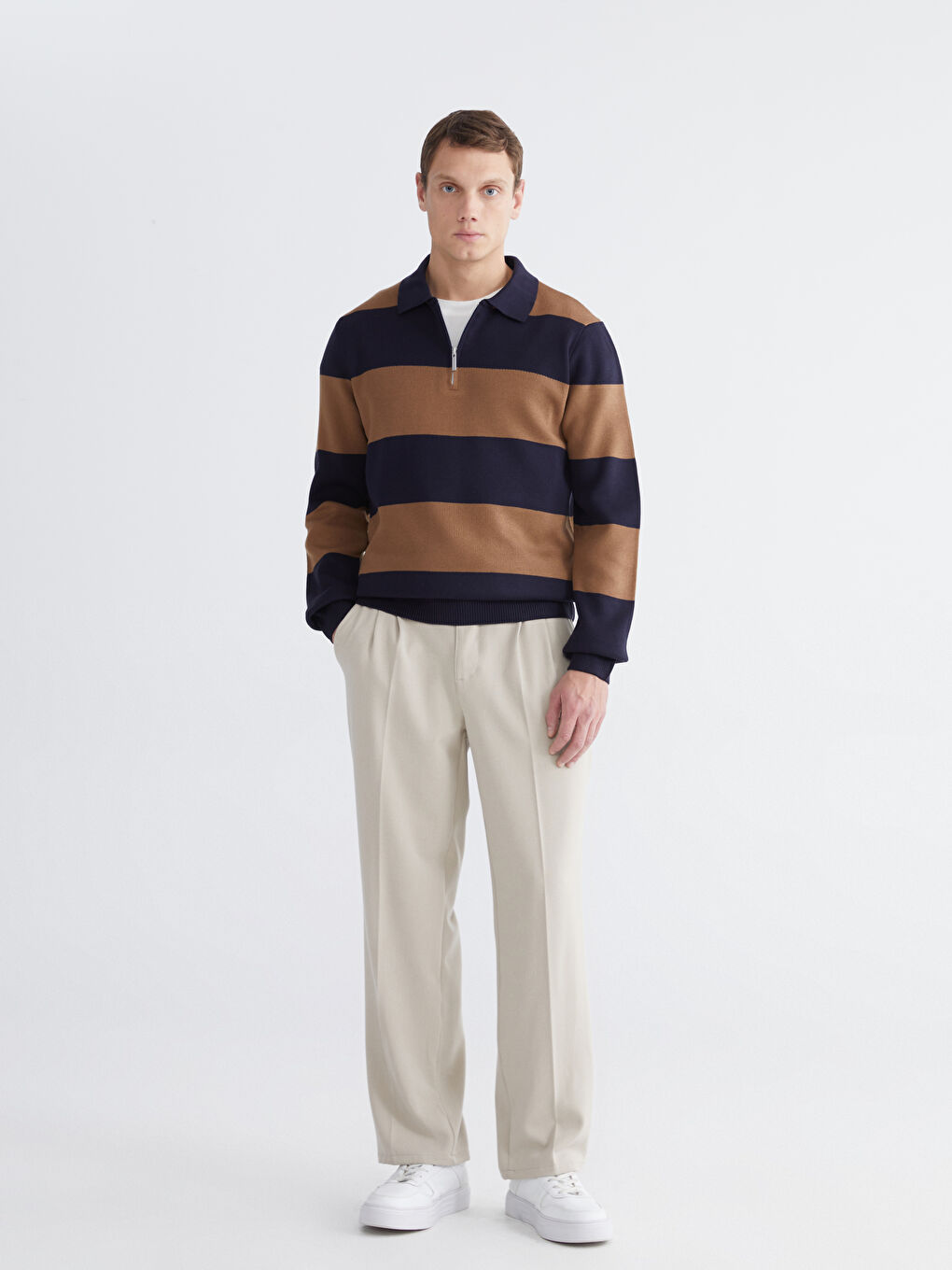 Kahverengi Polo Yaka Çizgili Erkek Triko Kazak-1