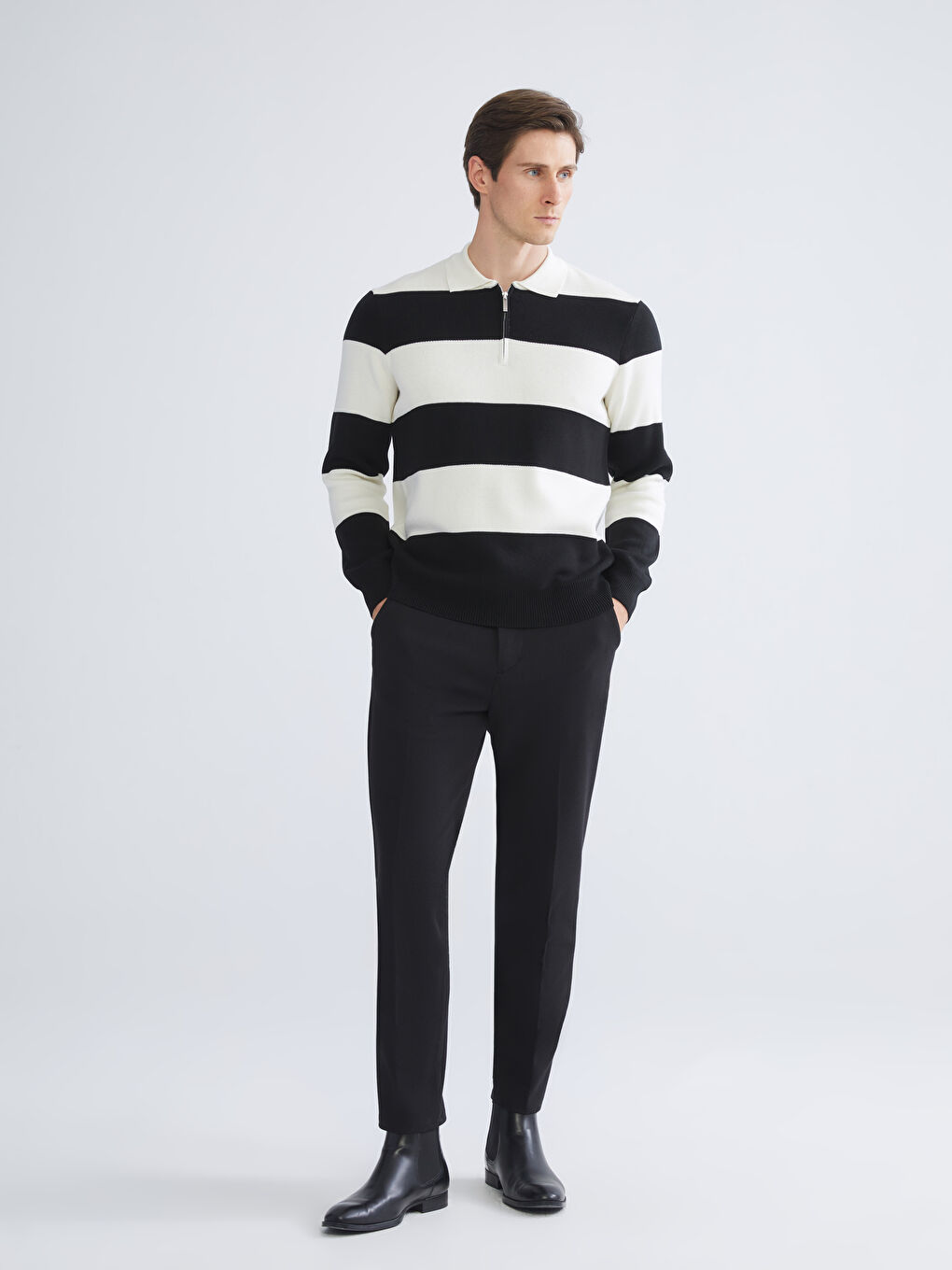 Siyah Polo Yaka Çizgili Erkek Triko Kazak-1