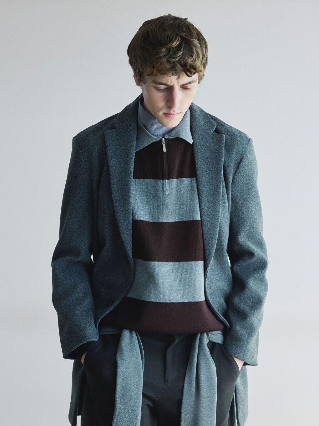 Kahverengi Polo Yaka Çizgili Erkek Triko Kazak