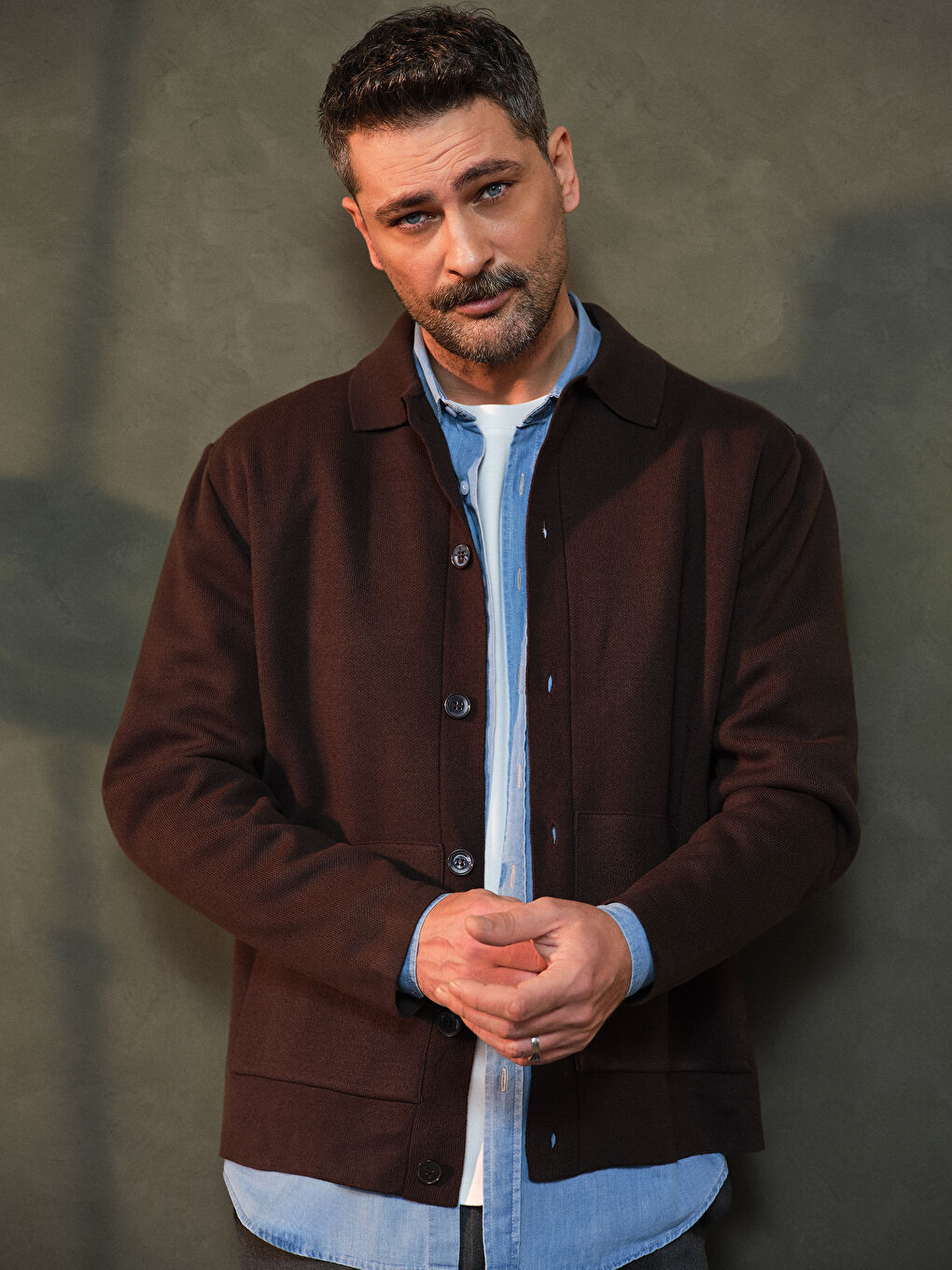 Kahverengi Polo Yaka Erkek Triko Hırka