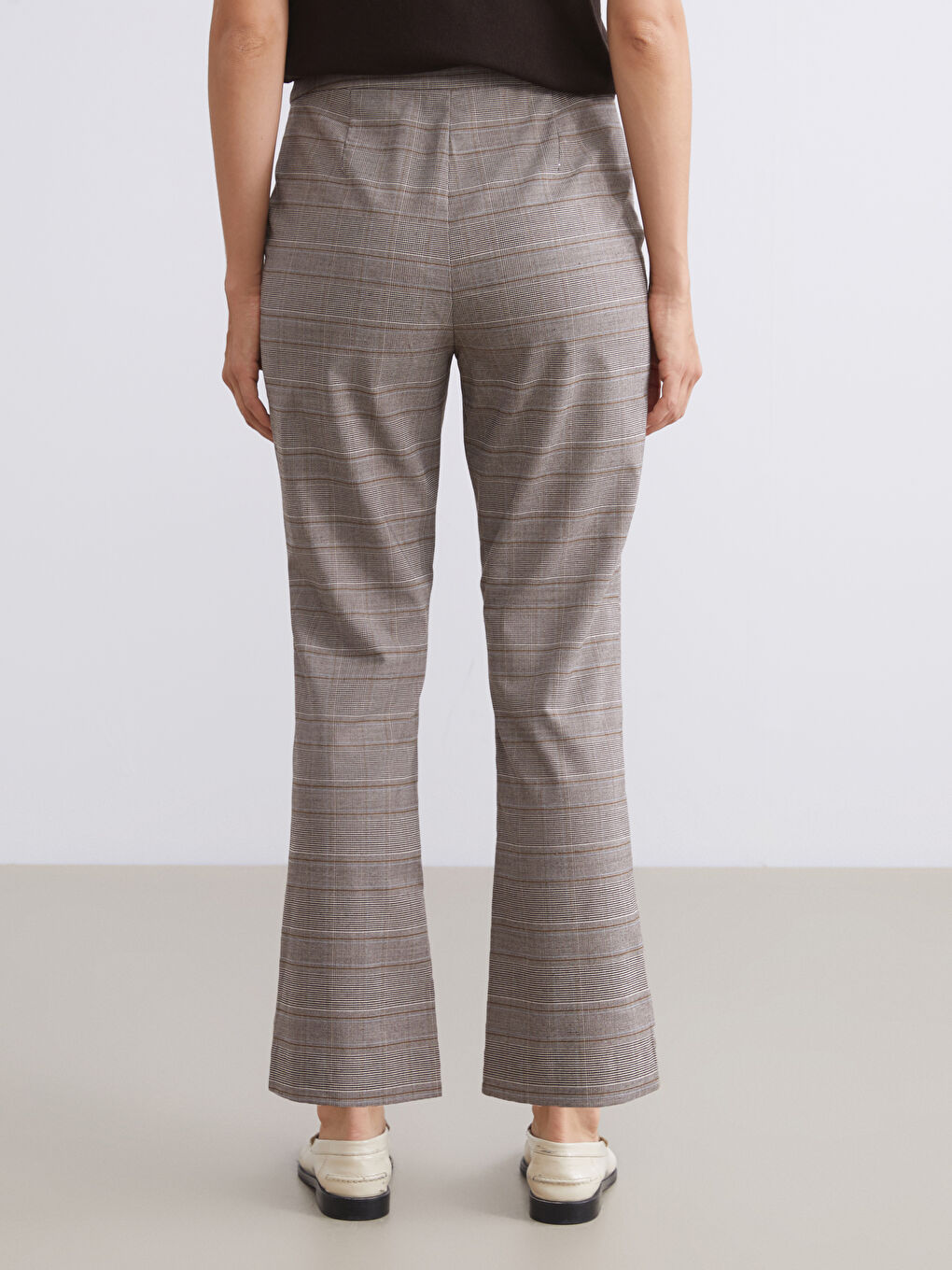 Woman BROWN Trousers-3