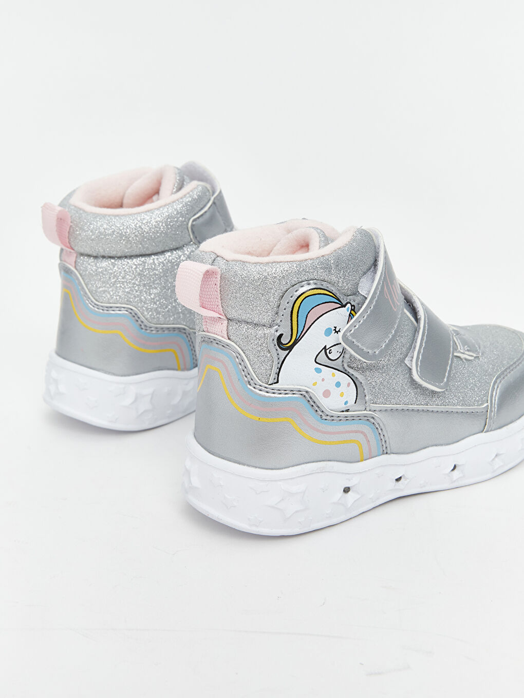 Gri Bağcıklı ve Cırt Cırtlı Tabanı Işıklı Kız Bebek Bot-5