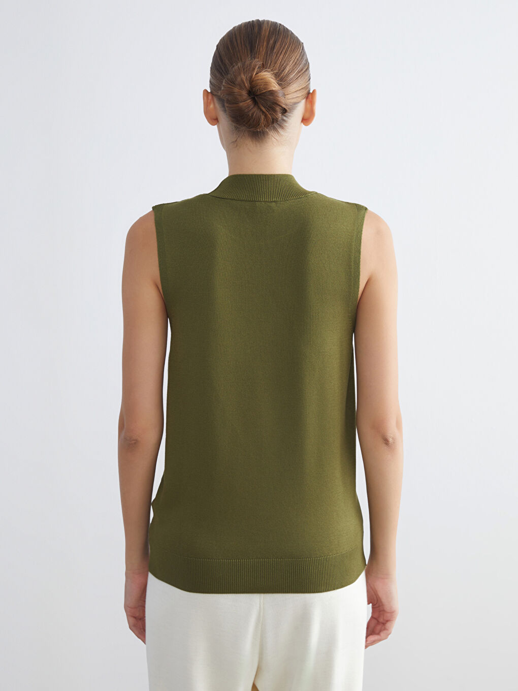 Yeşil Bisiklet Yaka Taşlı Kadın Triko Atlet-3