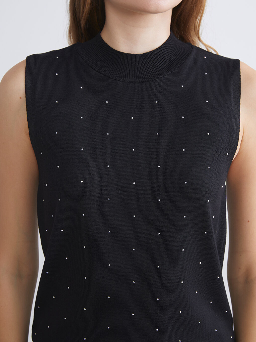 Siyah Bisiklet Yaka Taşlı Kadın Triko Atlet-2