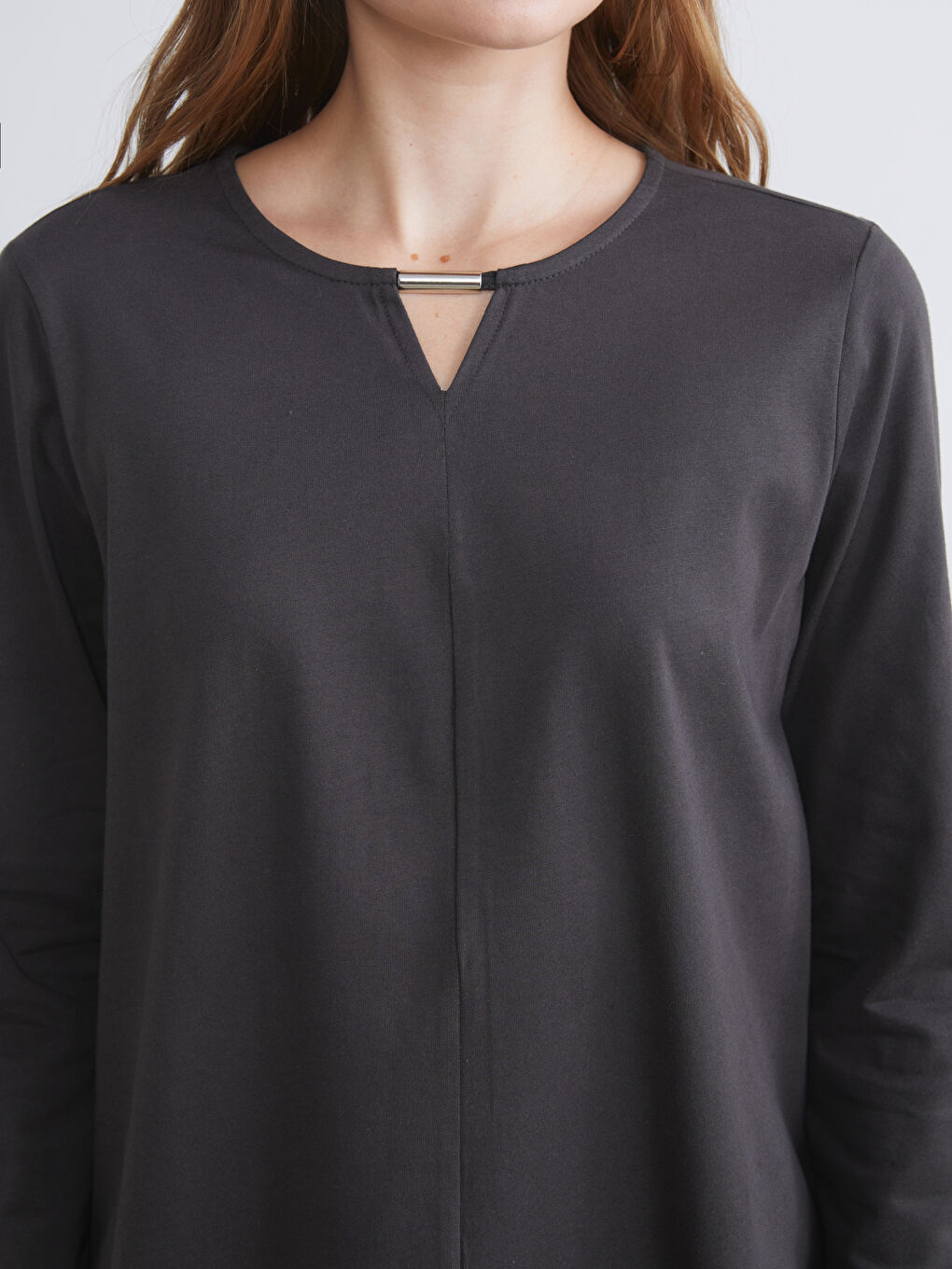 Ženska majica sa okruglim izrezom-2