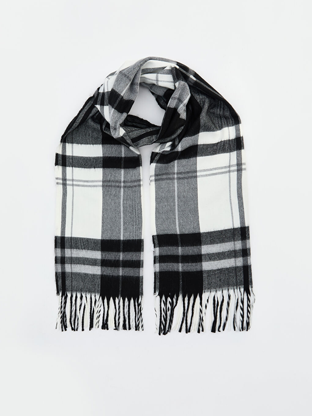 Siyah Püskül Detaylı Ekose Desenli Erkek Atkı-1