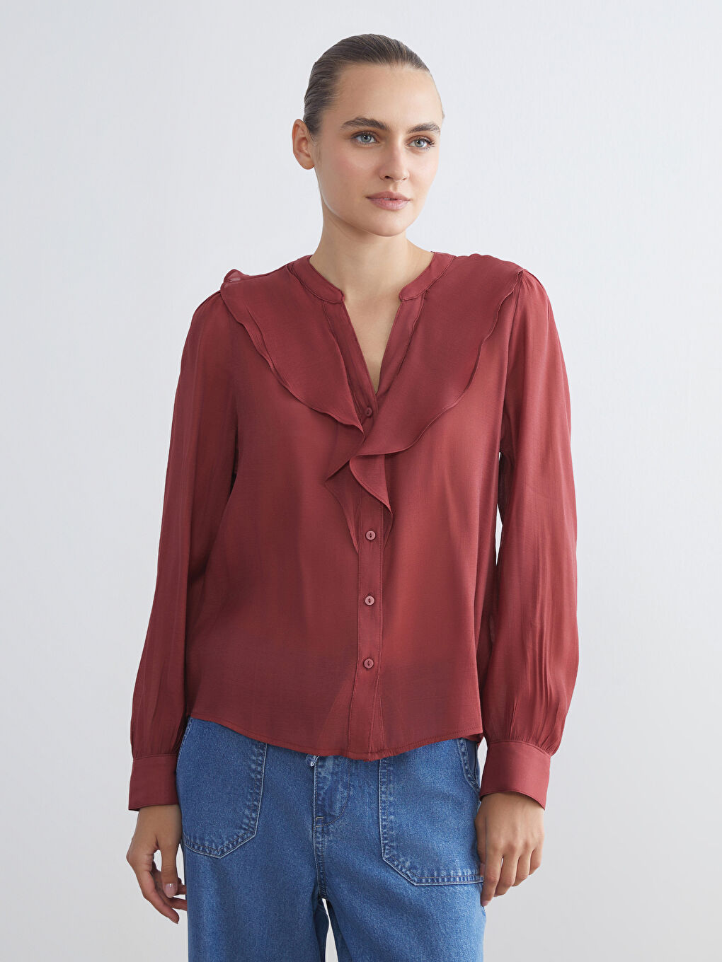 LCWAIKIKI Classic V Neck Frilly Blouse -W5HQ95Z8-GPD