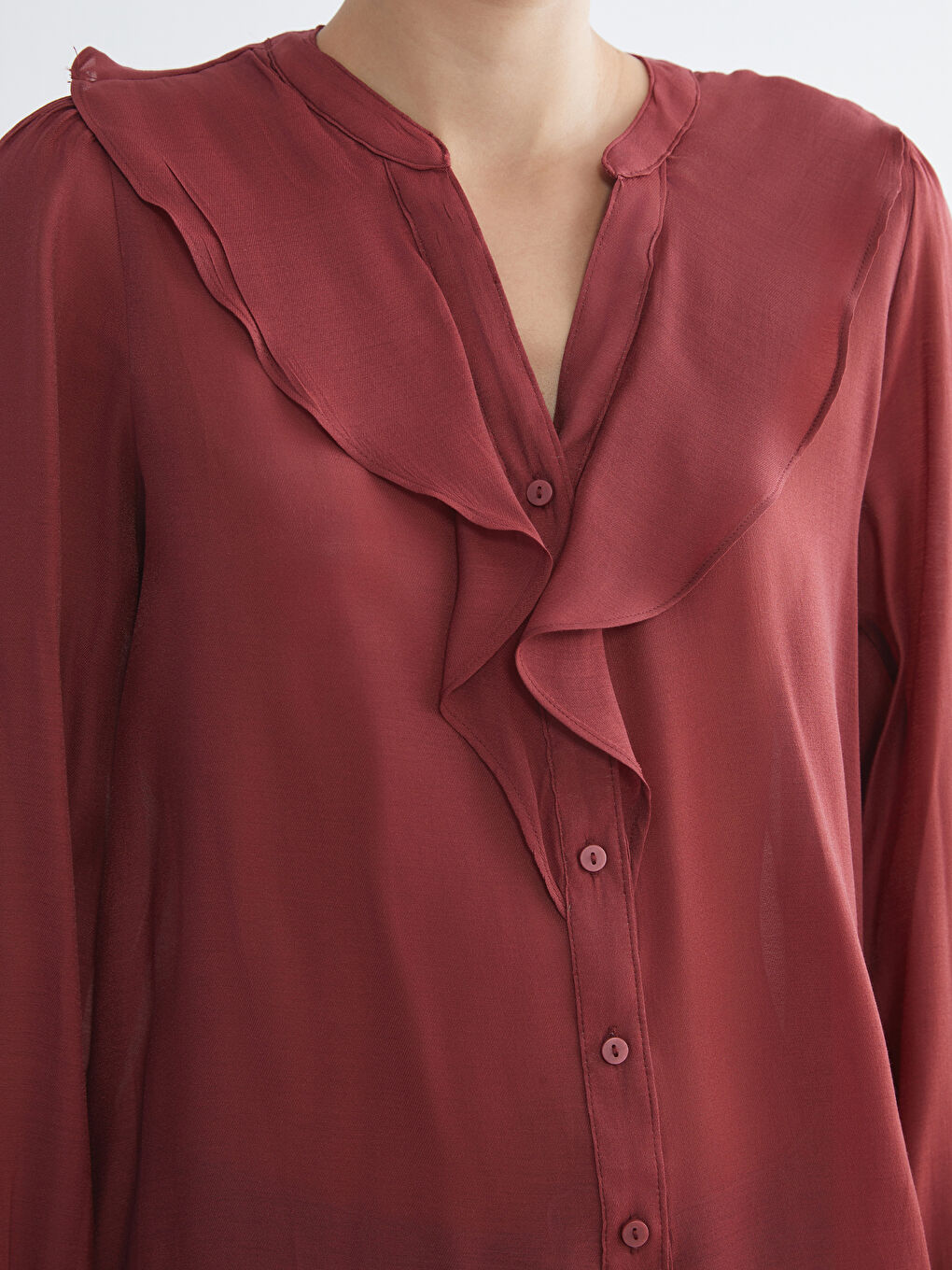 LCWAIKIKI Classic V Neck Frilly Blouse -W5HQ95Z8-GPD