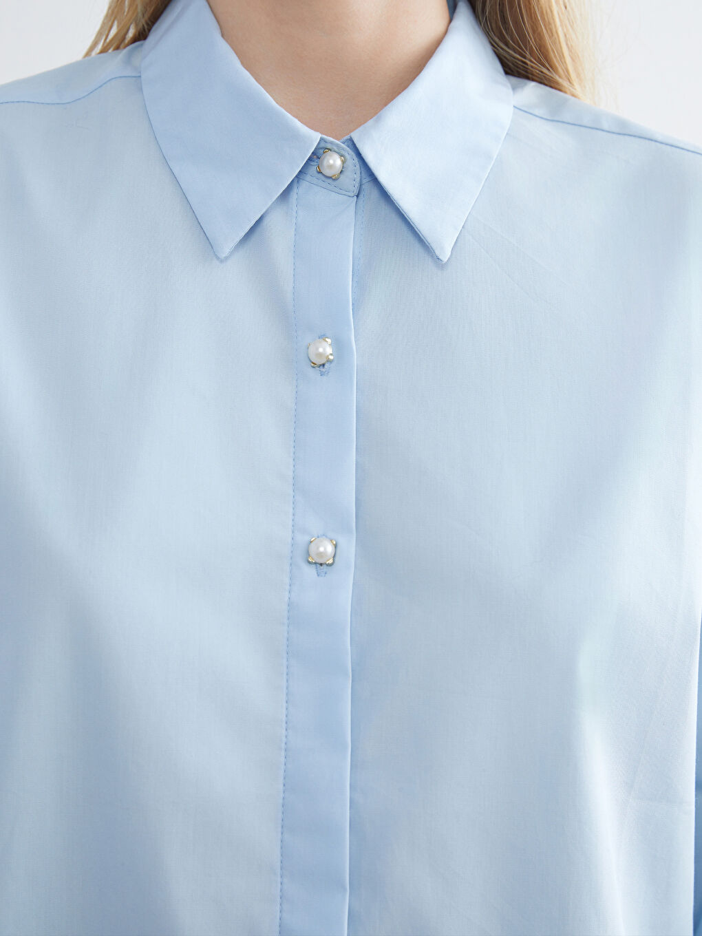LCWAIKIKI Classic Poplin Women's Shirt -W5HR12Z8-DJE