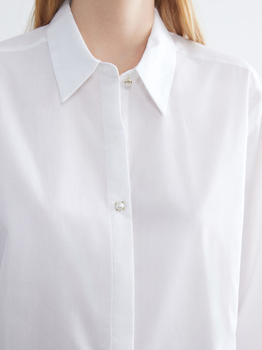 LCWAIKIKI Classic Poplin Women's Shirt -W5HR12Z8-Q6K
