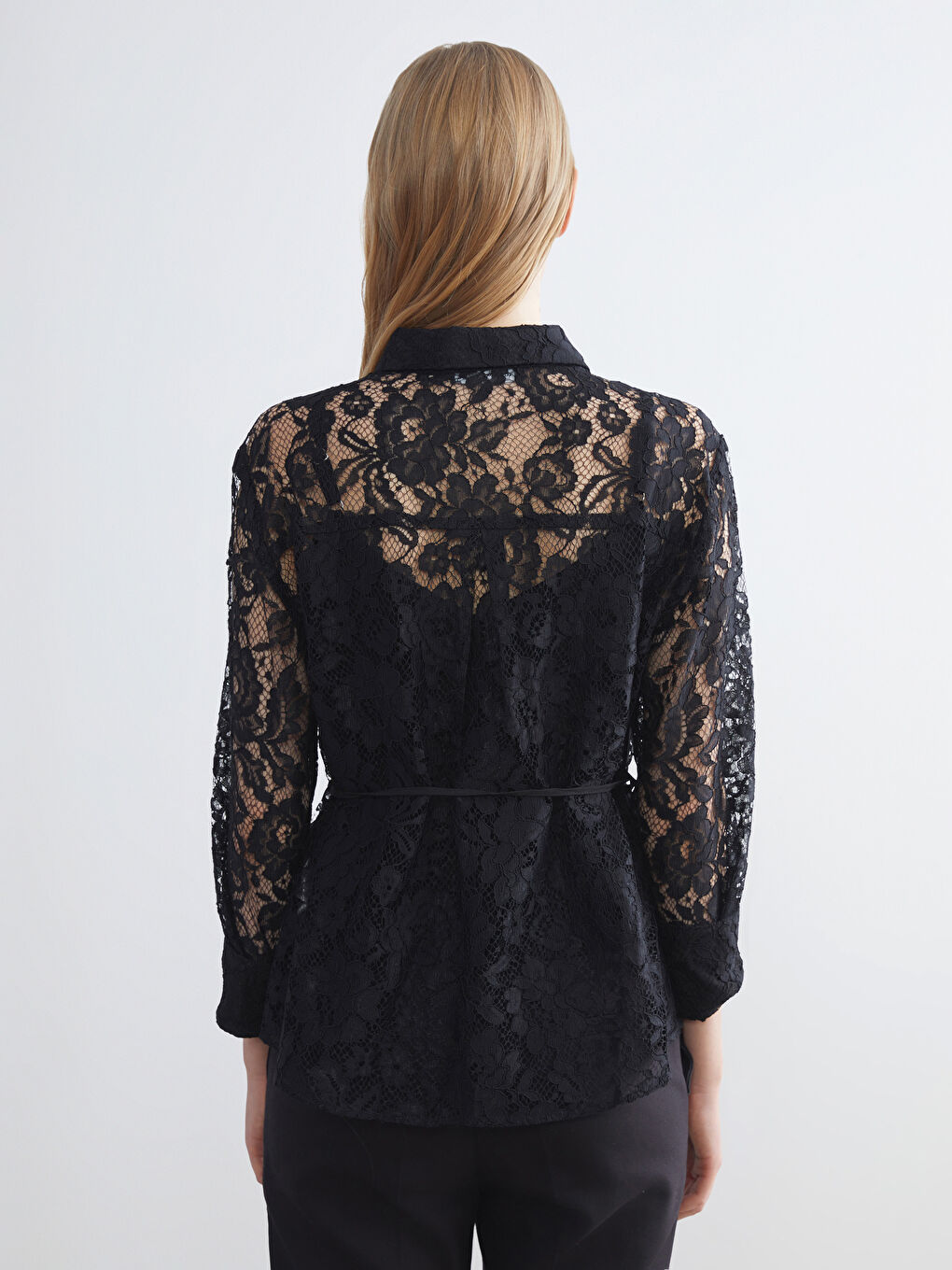 LCWAIKIKI Classic Lace Women's Shirt -W5HR13Z8-CVL