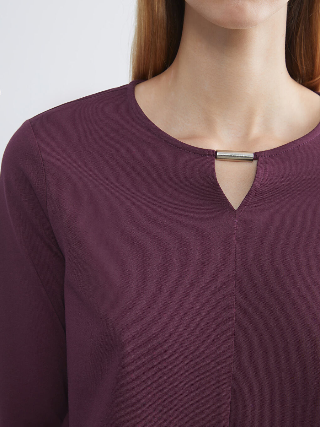 Bluza sa okruglim izrezom -2