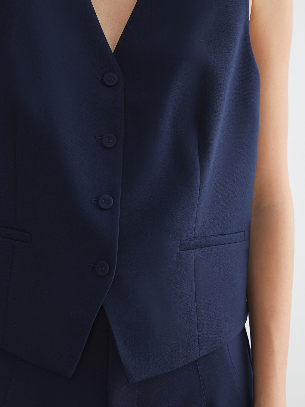LCWAIKIKI Classic V Neck Women's Classic Waistcoat -W5HR44Z8-CUJ