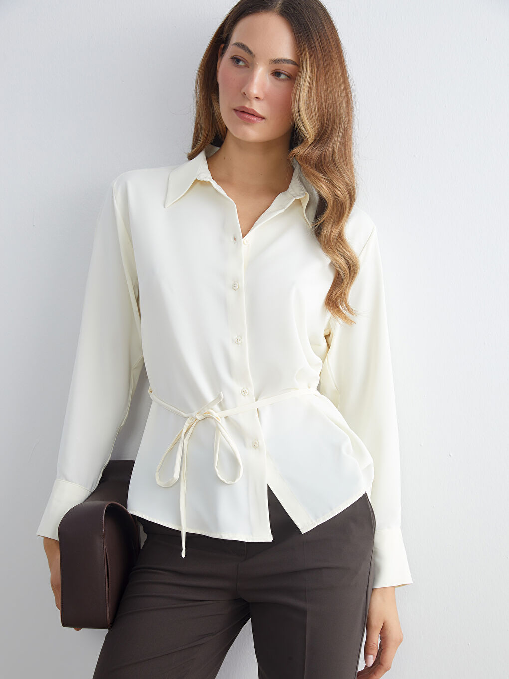 LCWAIKIKI Classic Oversize Satin Women's Shirt -W5HR84Z8-FPT