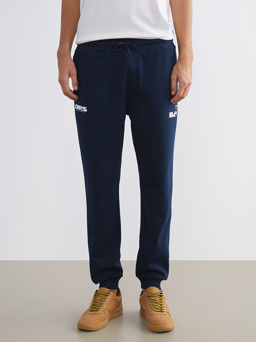 Elastic Waist Printed Men's Jogger Sweatpants-1