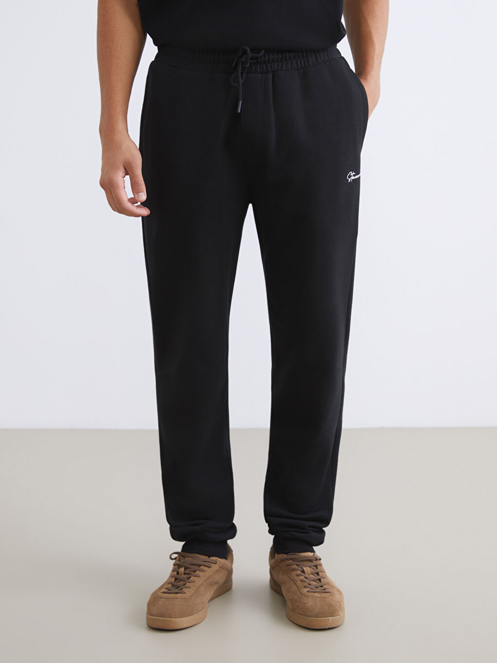 Standard Fit Men's Jogger Sweatpants-1