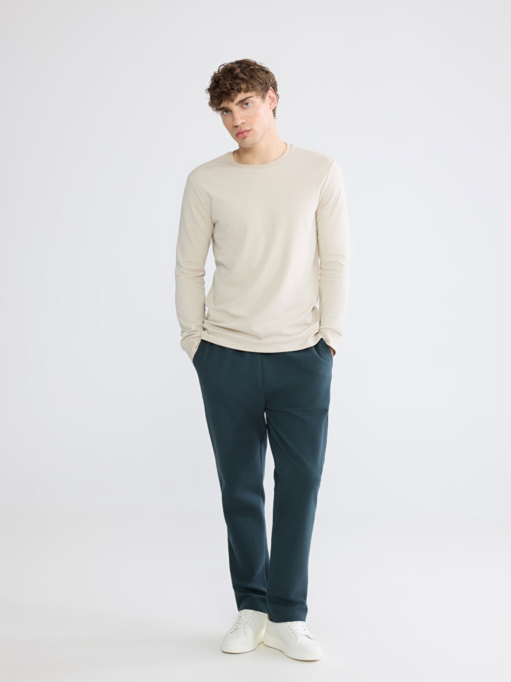 Standard Fit Men's Sweatpants