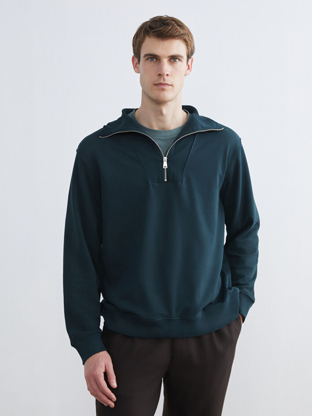 Funnel Neck Men's Thick Sweatshirt