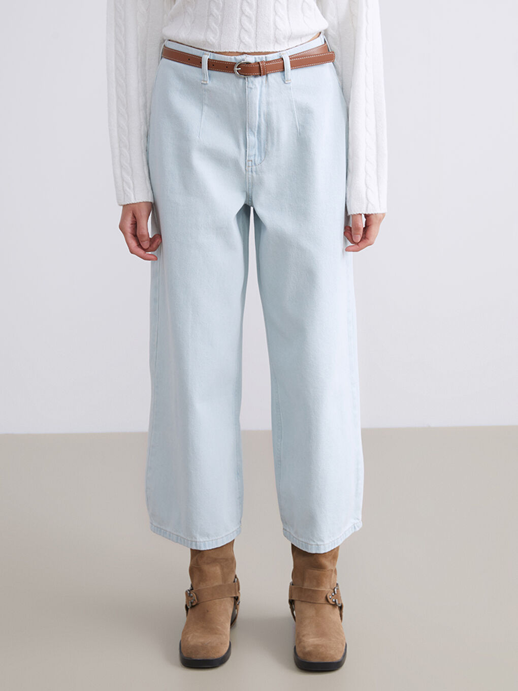 High Waisted Belted Wideleg Women's Jeans-1