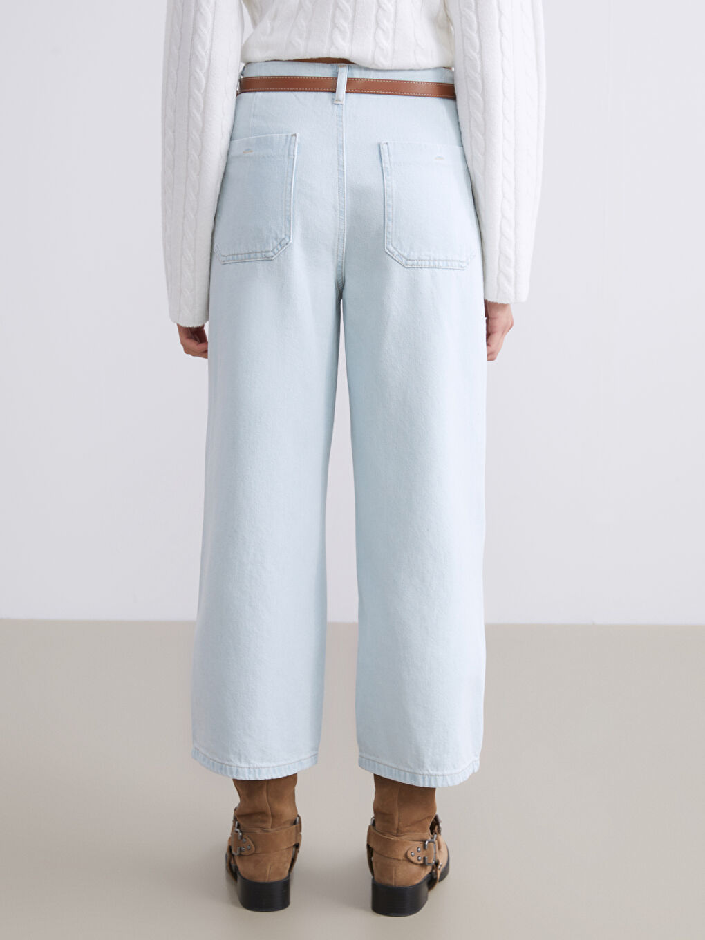 High Waisted Belted Wideleg Women's Jeans-3