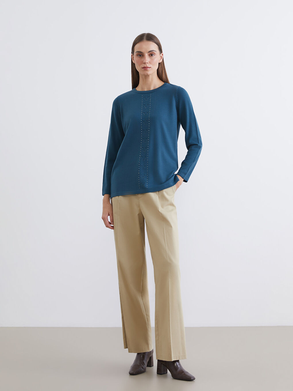 Petrol Bisiklet Yaka Taşlı Kadın Triko Kazak-1