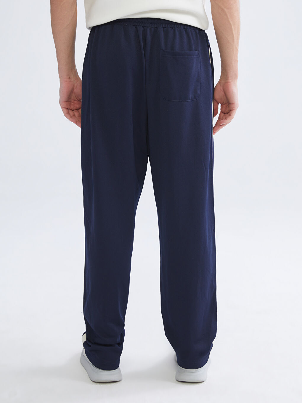 Standard Fit Men's Sweatpants-3
