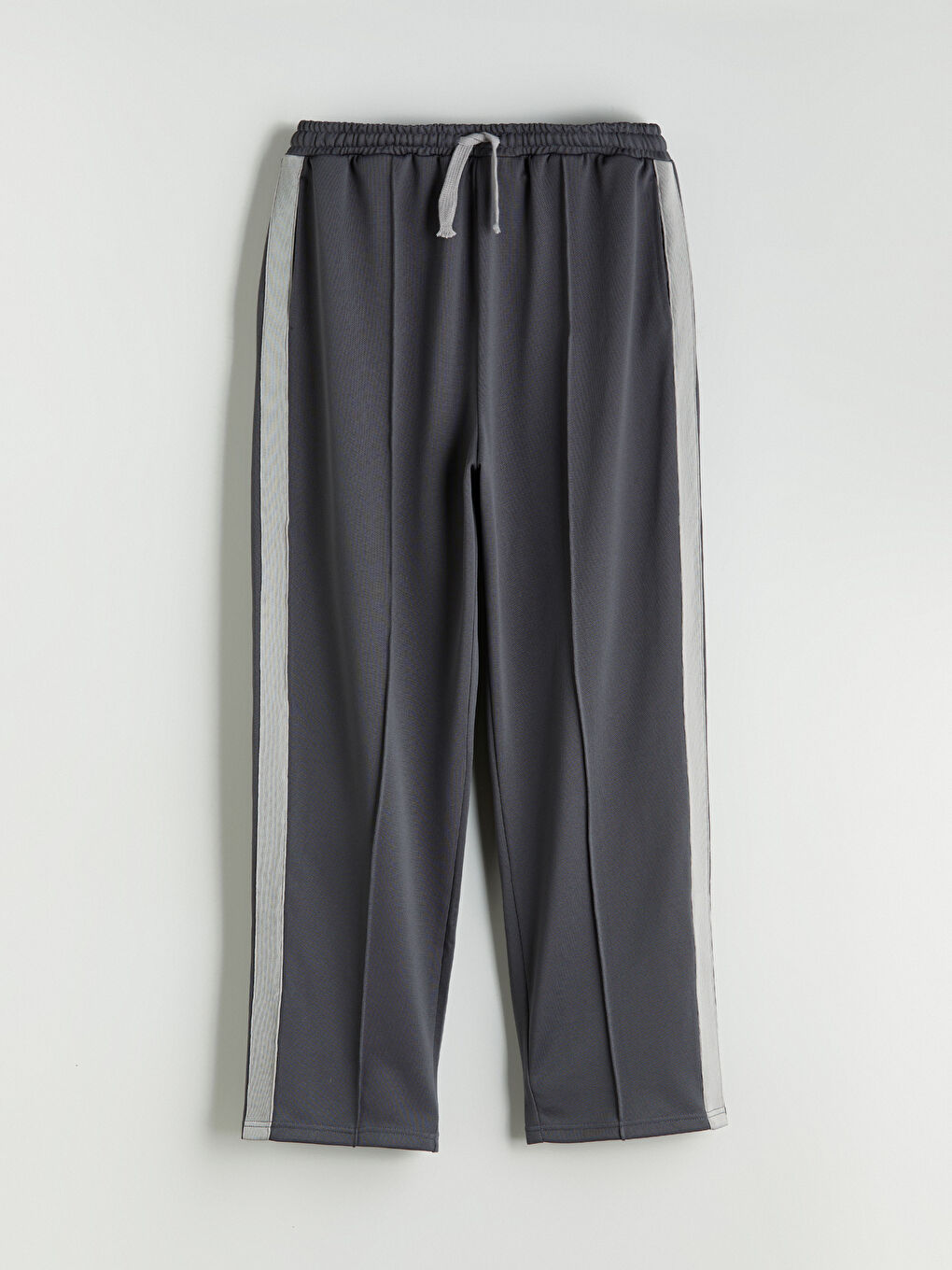 Standard Fit Men's Sweatpants-4