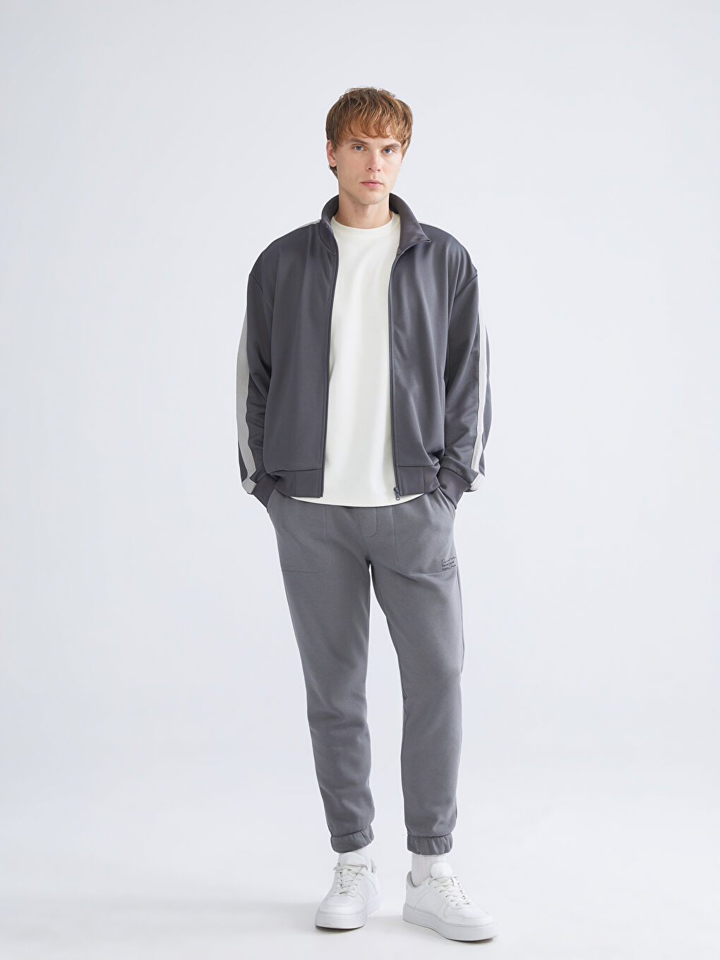 Man GREY Zip-Up Sweatshirt-1