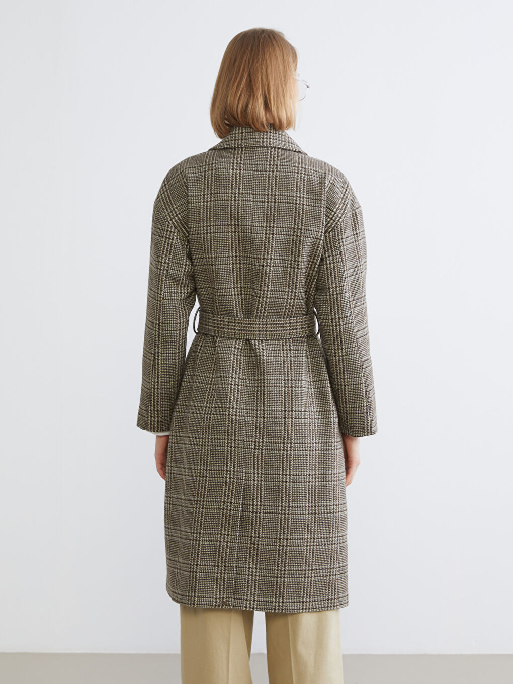 Kahverengi Kruvaze Yaka Ekose Kadın Kaşe Kaban-3