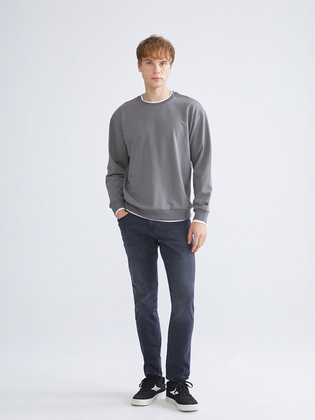 سويت شيرت ياقة دائرية للرجال-1