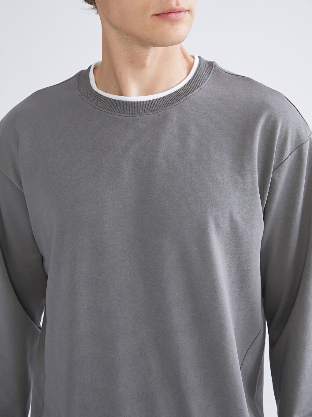 سويت شيرت ياقة دائرية للرجال-2