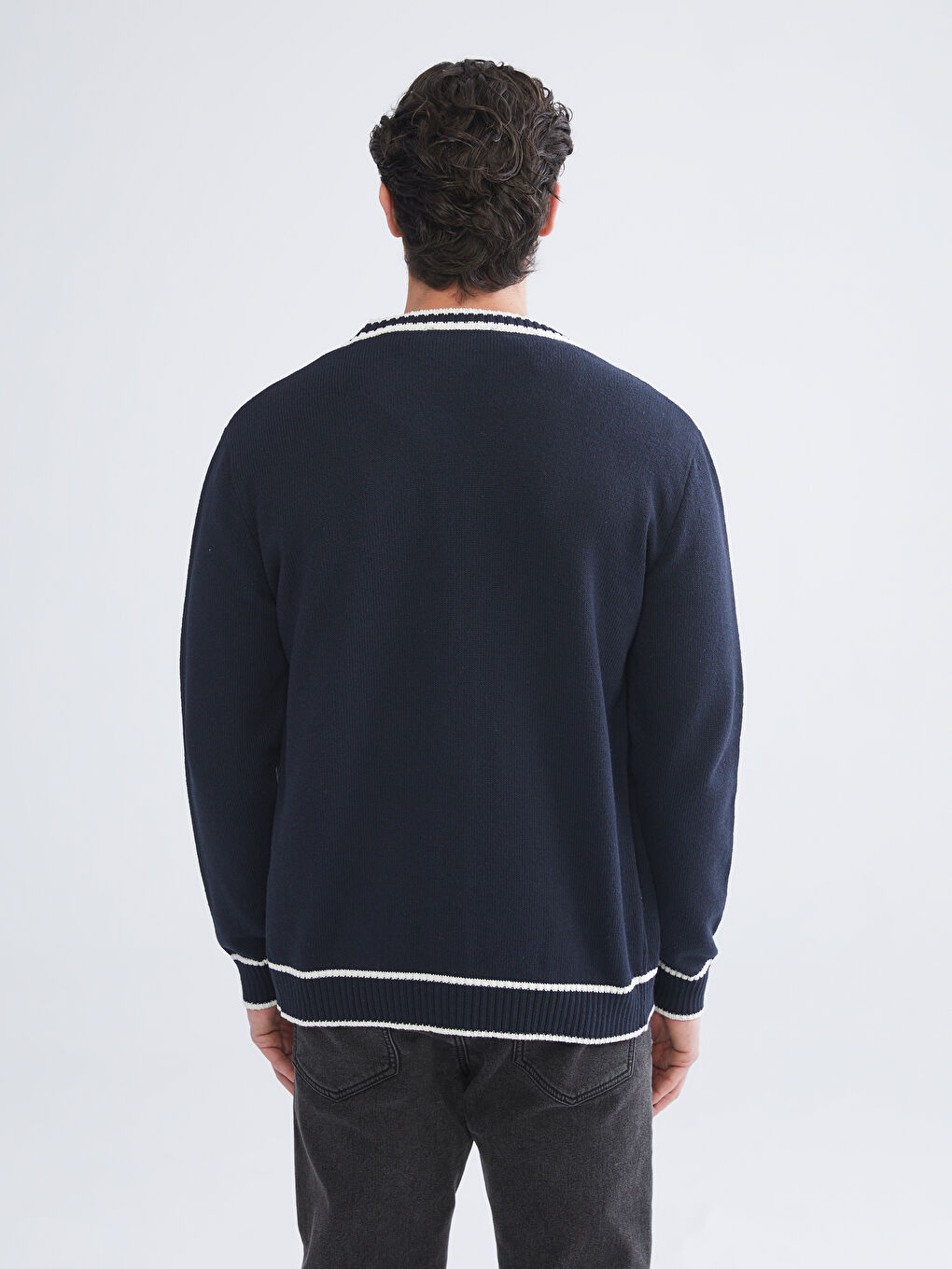 Lacivert Standart Kalıp V Yaka Erkek Triko Hırka-3