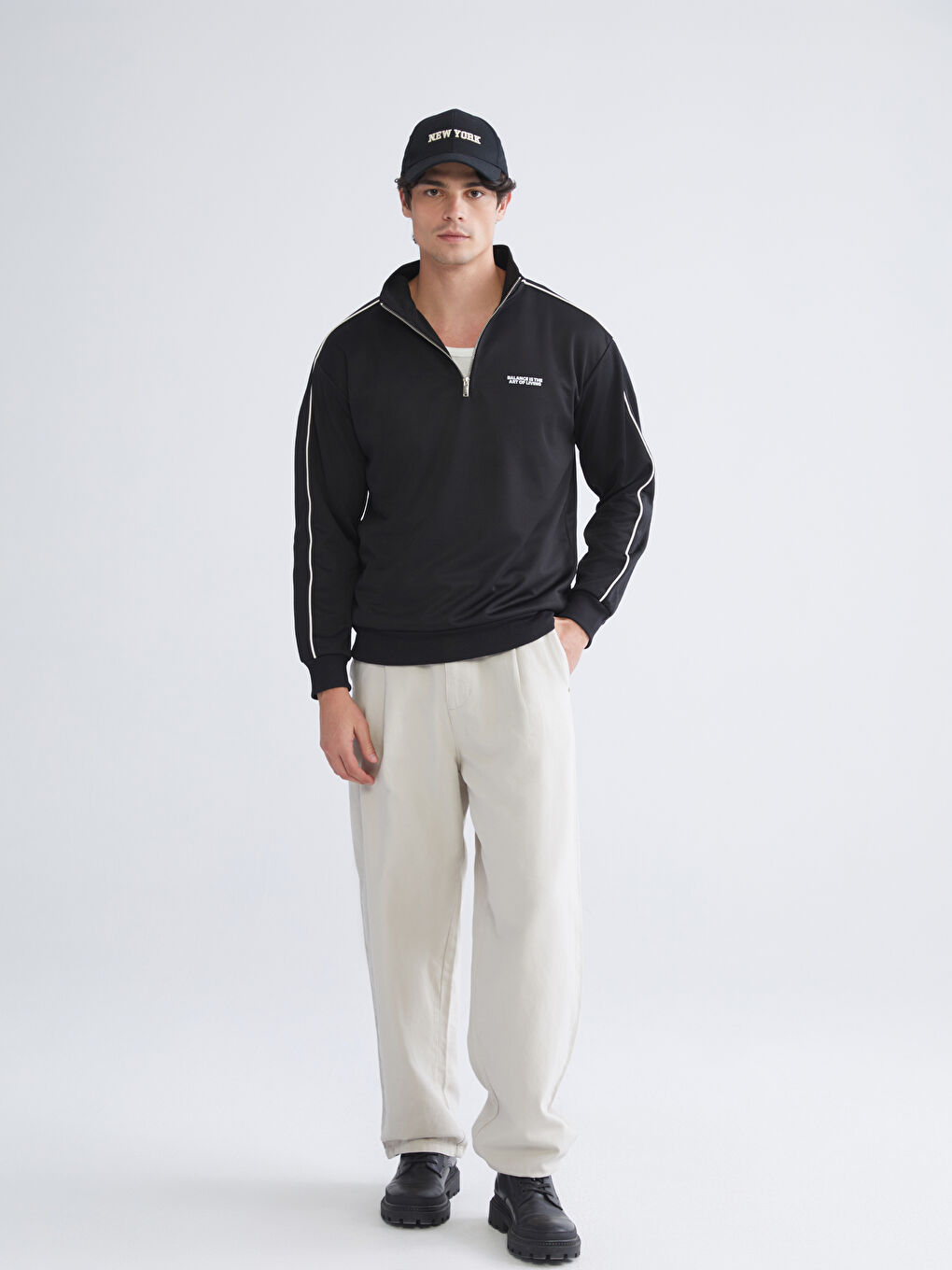 سويت شيرت مطبوع بياقة قمع للرجال-3