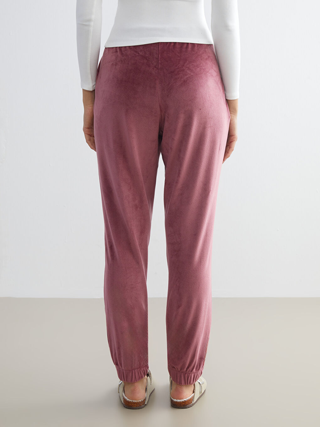 Elasticated Waist Velvet Women's Jogger Pyjama Bottoms-3