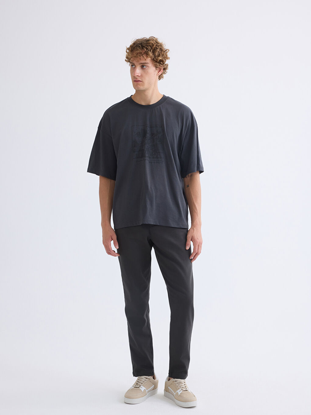 Antrasit Bisiklet Yaka Baskılı Penye Erkek Tişört-1