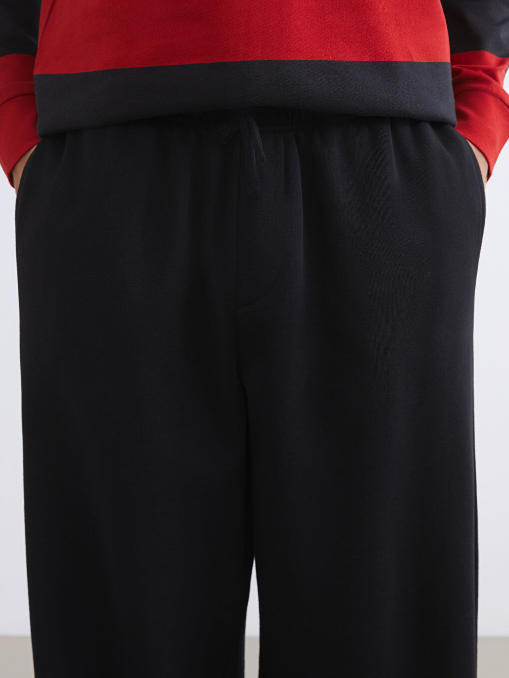 Relaxed Fit Men's Sweatpants-2